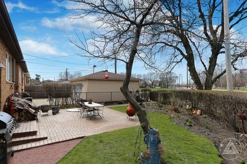 5308 S Hunt Ave, Summit, IL 60501 photo 20