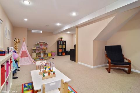4695 Olmstead Dr, Hoffman Estates, IL 60192 photo 14