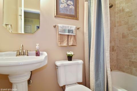 4695 Olmstead Dr, Hoffman Estates, IL 60192 photo 12