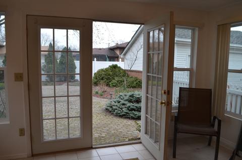 17523 Henry St, Lansing, IL 60438 photo 10