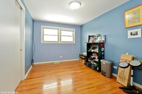 64 Michael Rd, Des Plaines, IL 60016 photo 8