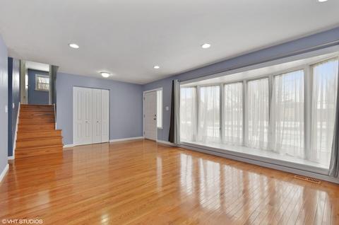 64 Michael Rd, Des Plaines, IL 60016 photo 2