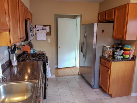 581 Radcliffe Ave, Des Plaines, IL 60016 photo 7