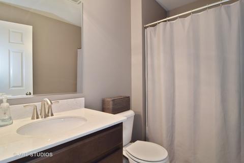 3508 Harold Cir, Hoffman Estates, IL 60192 photo 12
