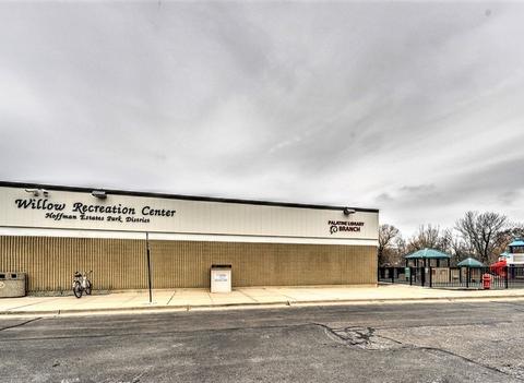 945 Concord Ln, Hoffman Estates, IL 60192 photo 24