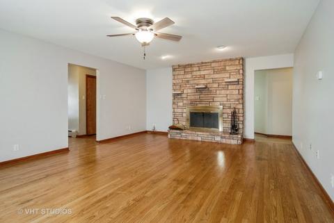 4822 Baseline Rd, Oswego, IL 60543 photo 3