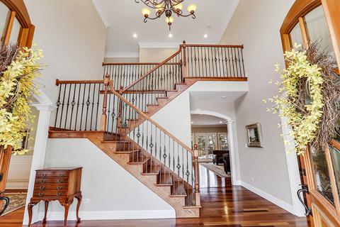 2012 Milton Ave, Northbrook, IL 60062 photo 3