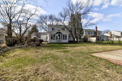 337 Hillside Dr, Roselle, IL 60172 photo 27