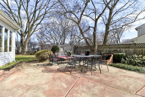 337 Hillside Dr, Roselle, IL 60172 photo 26
