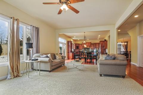 4 Baker Ln, Naperville, IL 60565 photo 10