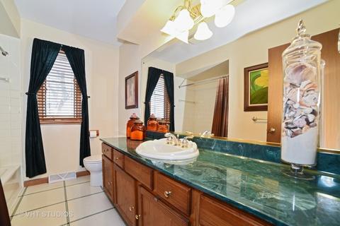 993 Marlene Ave, Elgin, IL 60123 photo 14