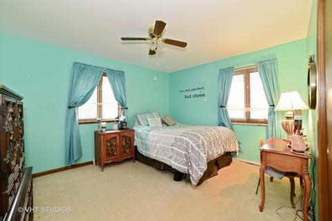 993 Marlene Ave, Elgin, IL 60123 photo 13