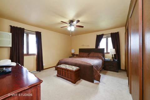 993 Marlene Ave, Elgin, IL 60123 photo 11