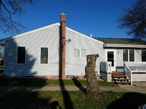 2601 183rd St, Lansing, IL 60438 photo 2