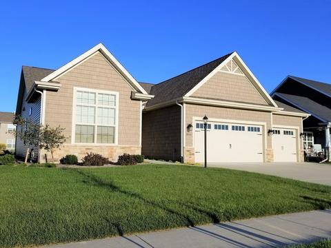 2004 Max Run Dr, Champaign, IL 61822 photo 2