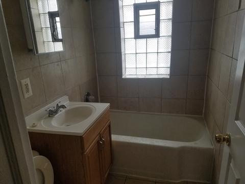 724 E 105th St, Chicago, IL 60628 photo 9