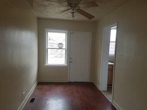 724 E 105th St, Chicago, IL 60628 photo 4
