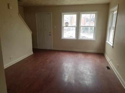 724 E 105th St, Chicago, IL 60628 photo 3