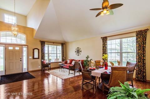 7 Sheffield Ct, Cary, IL 60013 photo 4