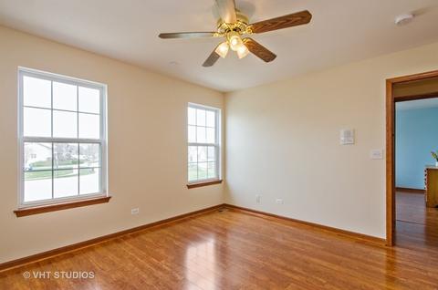 7 Sheffield Ct, Cary, IL 60013 photo 16