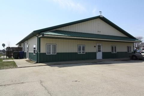 106 E Parker St, Gardner, IL 60424 photo 4
