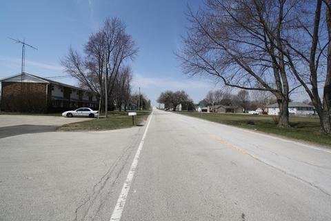 106 E Parker St, Gardner, IL 60424 photo 7