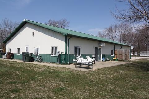 106 E Parker St, Gardner, IL 60424 photo 6