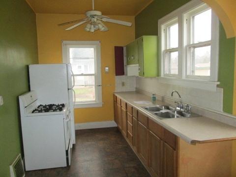 1132 Douglas Ave, Aurora, IL 60505 photo 13