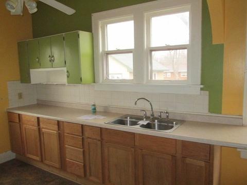 1132 Douglas Ave, Aurora, IL 60505 photo 14
