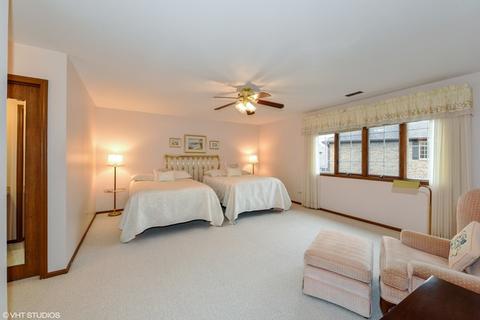6214 Willowhill Rd #C, Willowbrook, IL 60527 photo 7