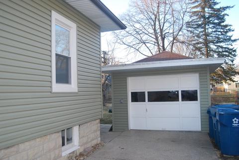 732 E Chapin St, Morris, IL 60450 photo 3