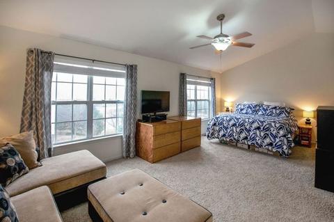 528 Declaration Ln, Aurora, IL 60502 photo 12