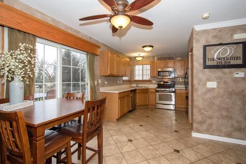 2206 Cherry Ridge Dr, Plainfield, IL 60586 photo 6