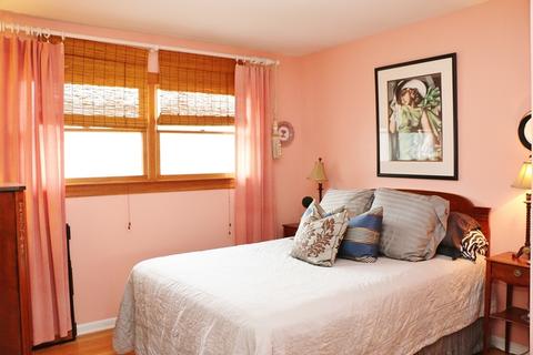 124 E Moreland Ave, Addison, IL 60101 photo 12