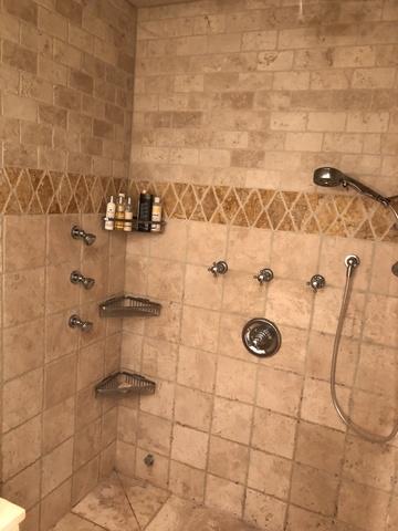 712 Sutton Cir, Wheeling, IL 60090 photo 16