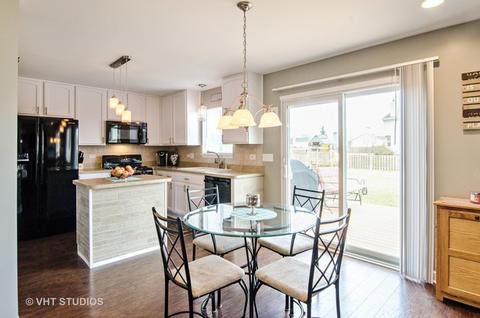 220 Tralee Ln, Mchenry, IL 60050 photo 5