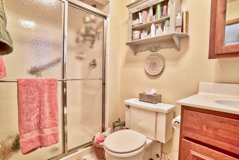 2 S641 Arrowhead Dr, Wheaton, IL 60189 photo 13