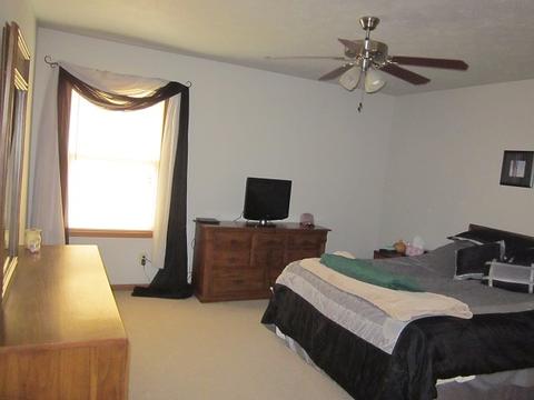 535 Autumnwolf Dr, Davis Junction, IL 61020 photo 11