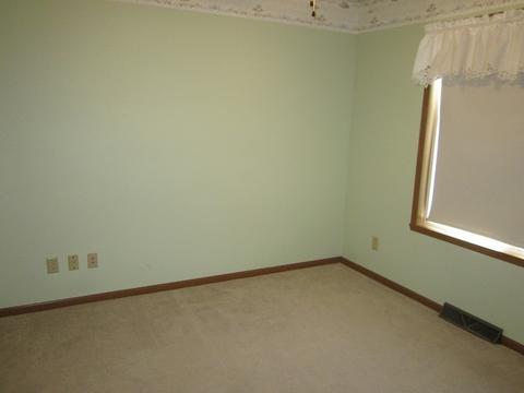 535 Autumnwolf Dr, Davis Junction, IL 61020 photo 15