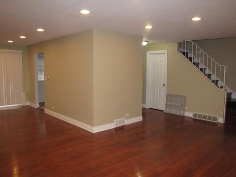 8804 Dee Rd, Des Plaines, IL 60016 photo 6