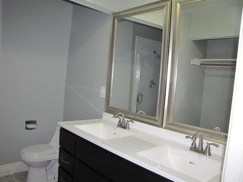 8804 Dee Rd, Des Plaines, IL 60016 photo 13