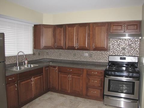 8804 Dee Rd, Des Plaines, IL 60016 photo 9
