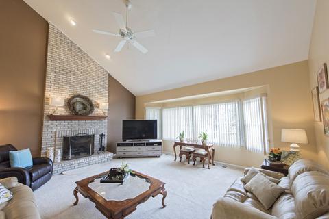 16400 Hidden River Cir, Plainfield, IL 60586 photo 12