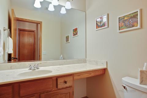 725 Brookvale Dr #B, Wheeling, IL 60090 photo 22