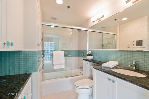 100 E Huron St #1702, Chicago, IL 60611 photo 14