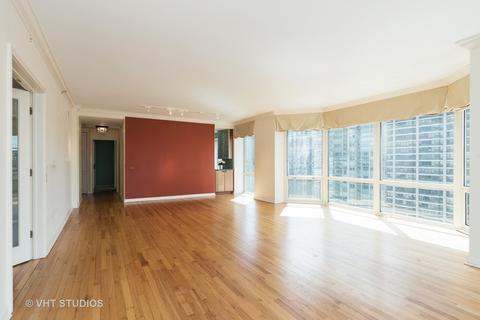 100 E Huron St #1702, Chicago, IL 60611 photo 4