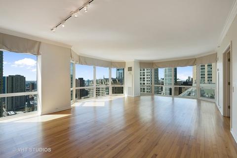 100 E Huron St #1702, Chicago, IL 60611 photo 5