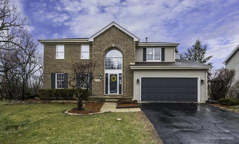 2802 Colonial Dr, Elgin, IL 60124 photo 2