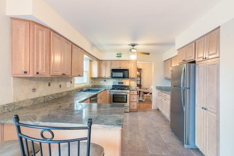 619 Walters Ln, Itasca, IL 60143 photo 5