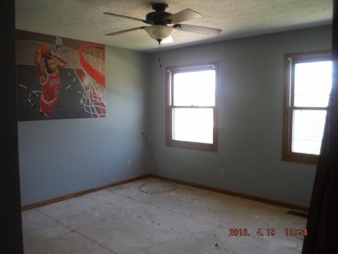 401 Hickory Ct, Seneca, IL 61360 photo 12